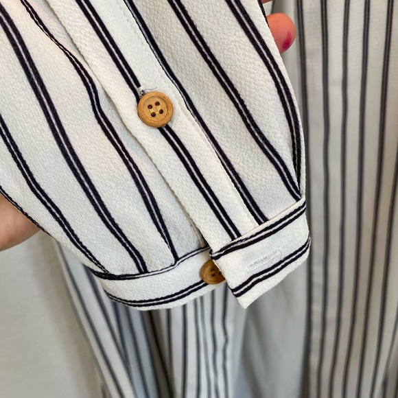 NIGHTWALKER Long Dress or Jacket, size medium, white and navy blue - Picture 5 of 11